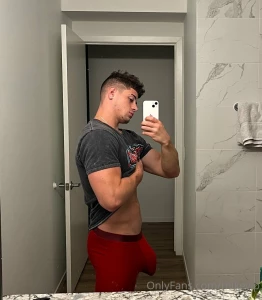 I need some assistance in the bathroom press the if you can help me