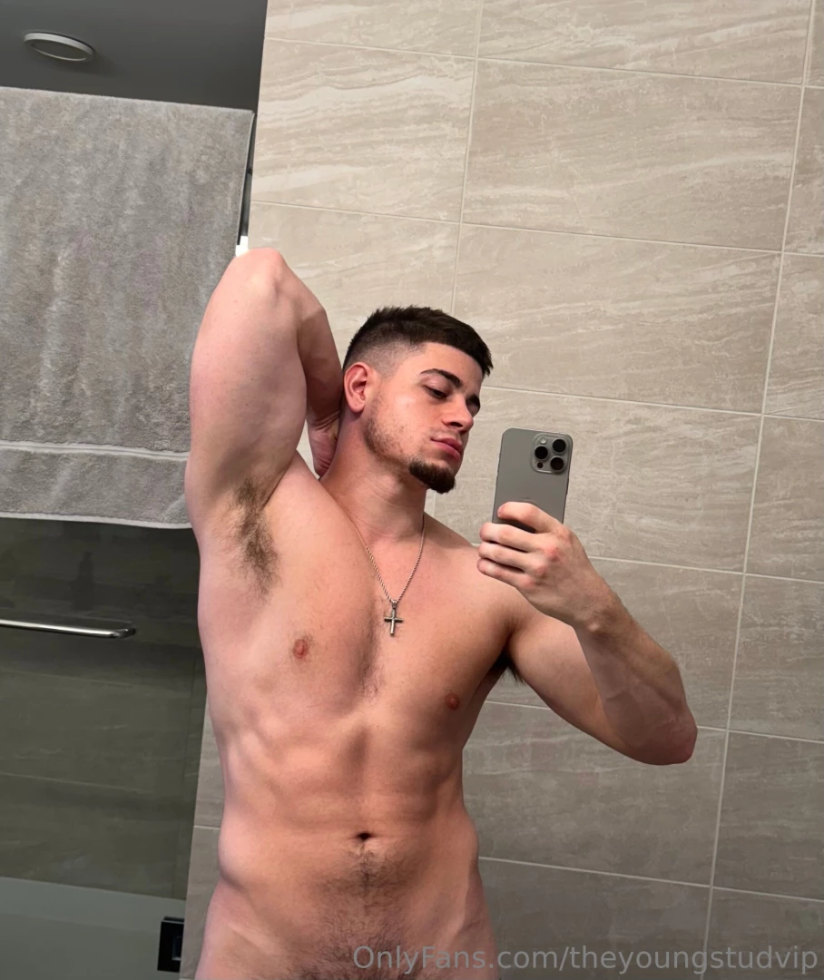 Going live tonight in a few hours come watch 