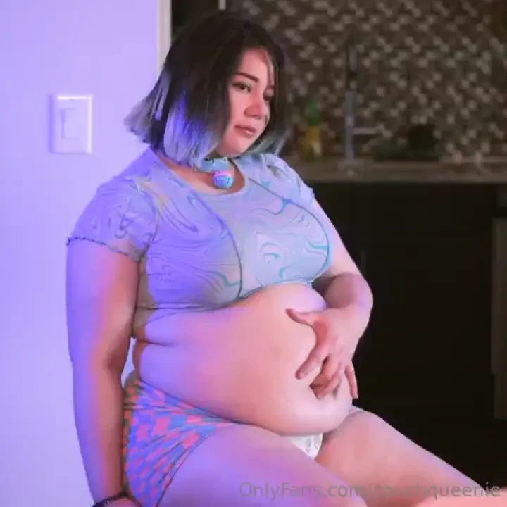 I should try this outfit on again now that i m 20 or 25 lbs heavier 