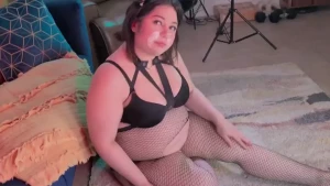 The way he just bloats me even more despite how full i am full vid