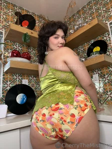 Oh no i m wearing super cute underwear it would be such a shame for