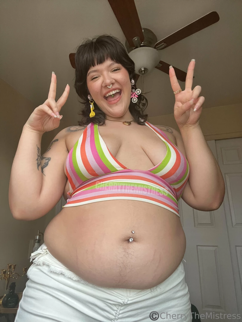 Just here to remind you that being squishy can be cool and hot and 