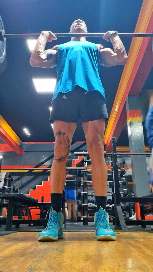 The king of live stream free free free check amp follow my amazing 