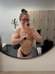 Habicht a shower after gym