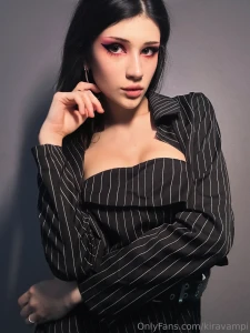 I tried on something new tonight and wow i can t stop smiling this