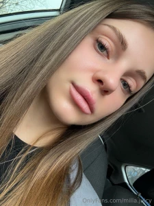 Do you like the color of my eyes what is your favorite