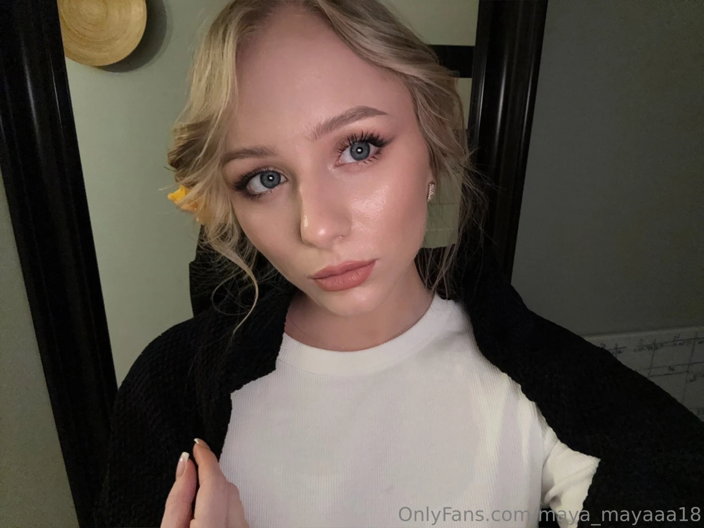 What do you recommend me for an awesome weekend getaway a movie and 