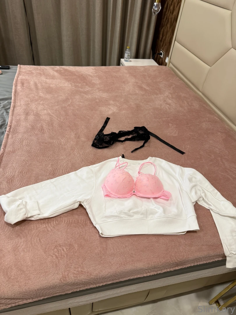 I m getting ready for the stream which starts right now join me on my 