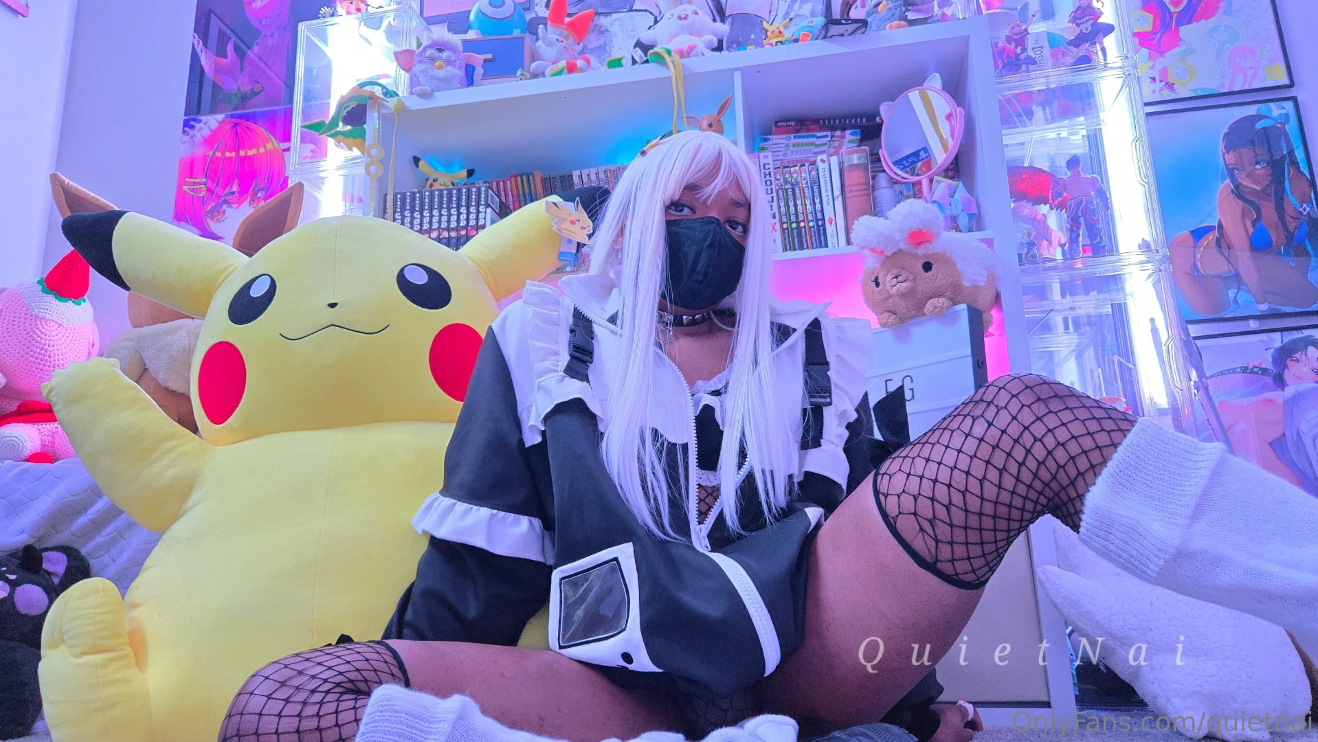 Kneel and lick don t worry i ll reward you if you do a good job 