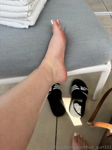 I was at the pool daddy no one wants to give me love but i really want part 1