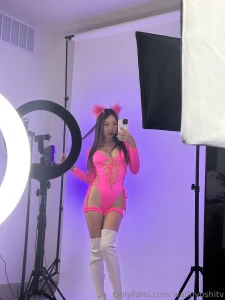 Pink looks so good on me part 1