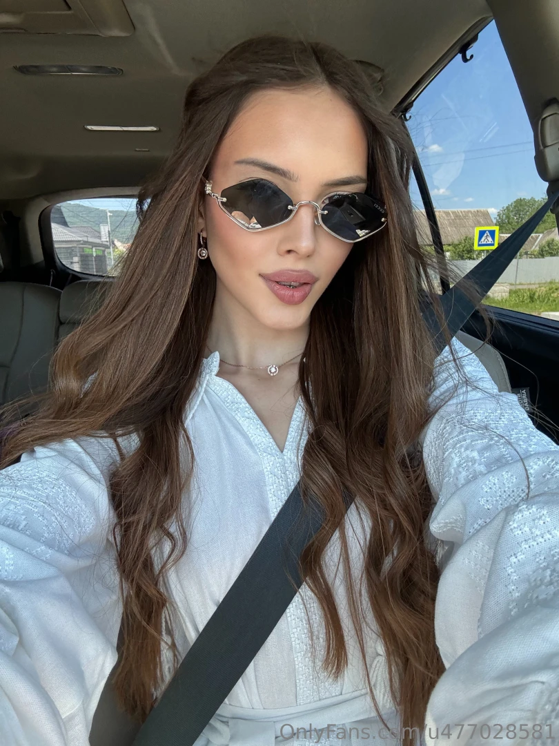 Just me my vibe and the happiness boost of the upcoming trip part 1 