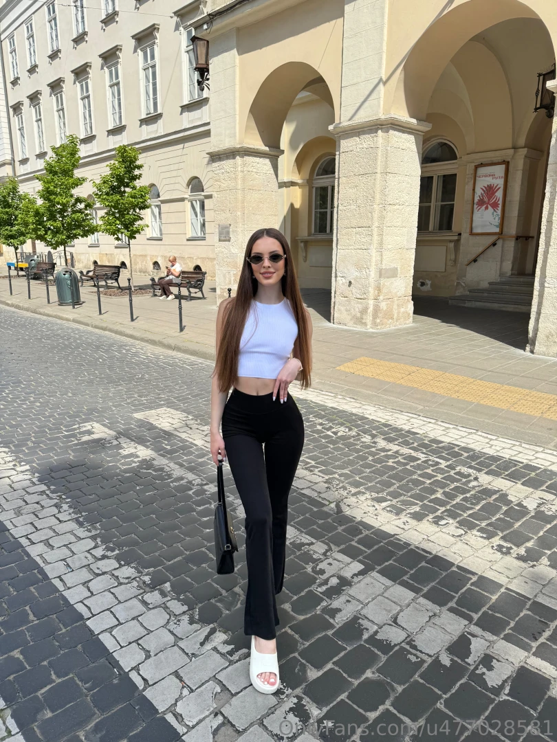 Every new place is an opportunity to discover something unique meet 