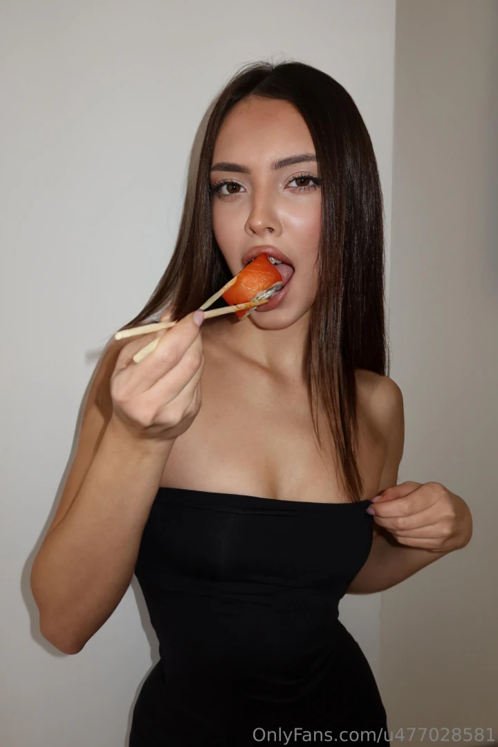 I love sushi so much that i decided to have a photoshoot with it maybe part 1 