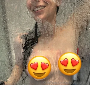 Showers can be so boring sometimes come join me for a little fun lots