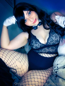 The corset comes off letting it all hang out does zatanna look good in part 1