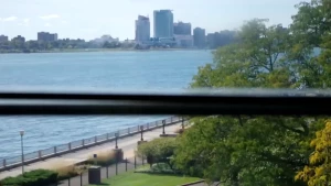 Can i get a window beat teasing and pleasing her soft full body not