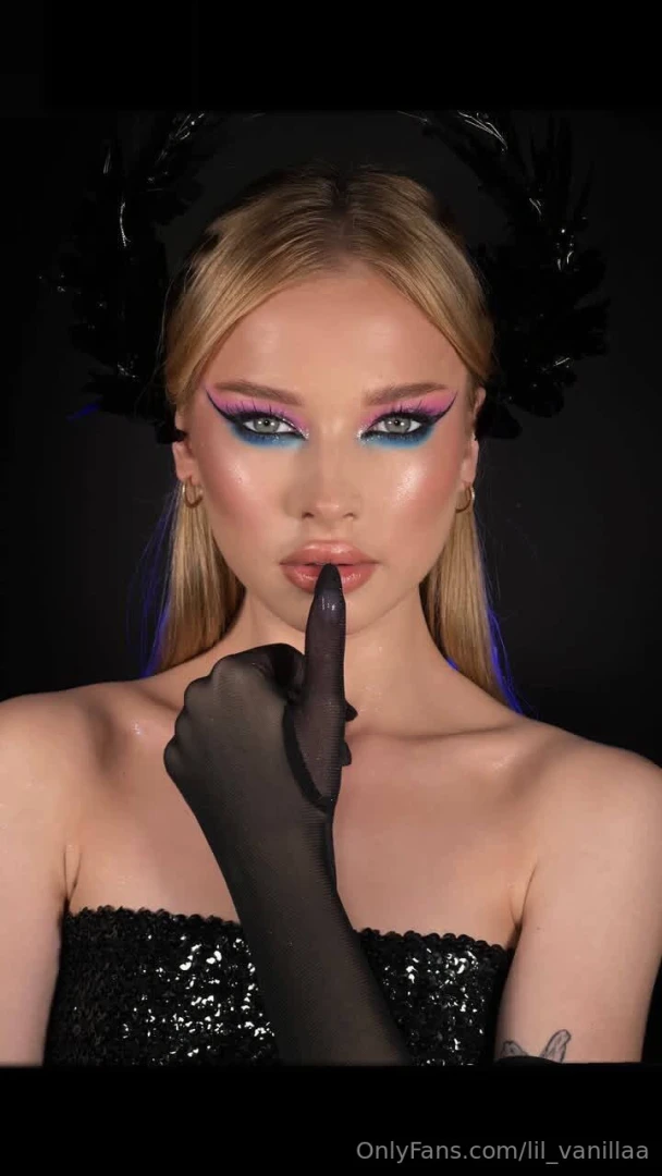 What do we think about this makeup 
