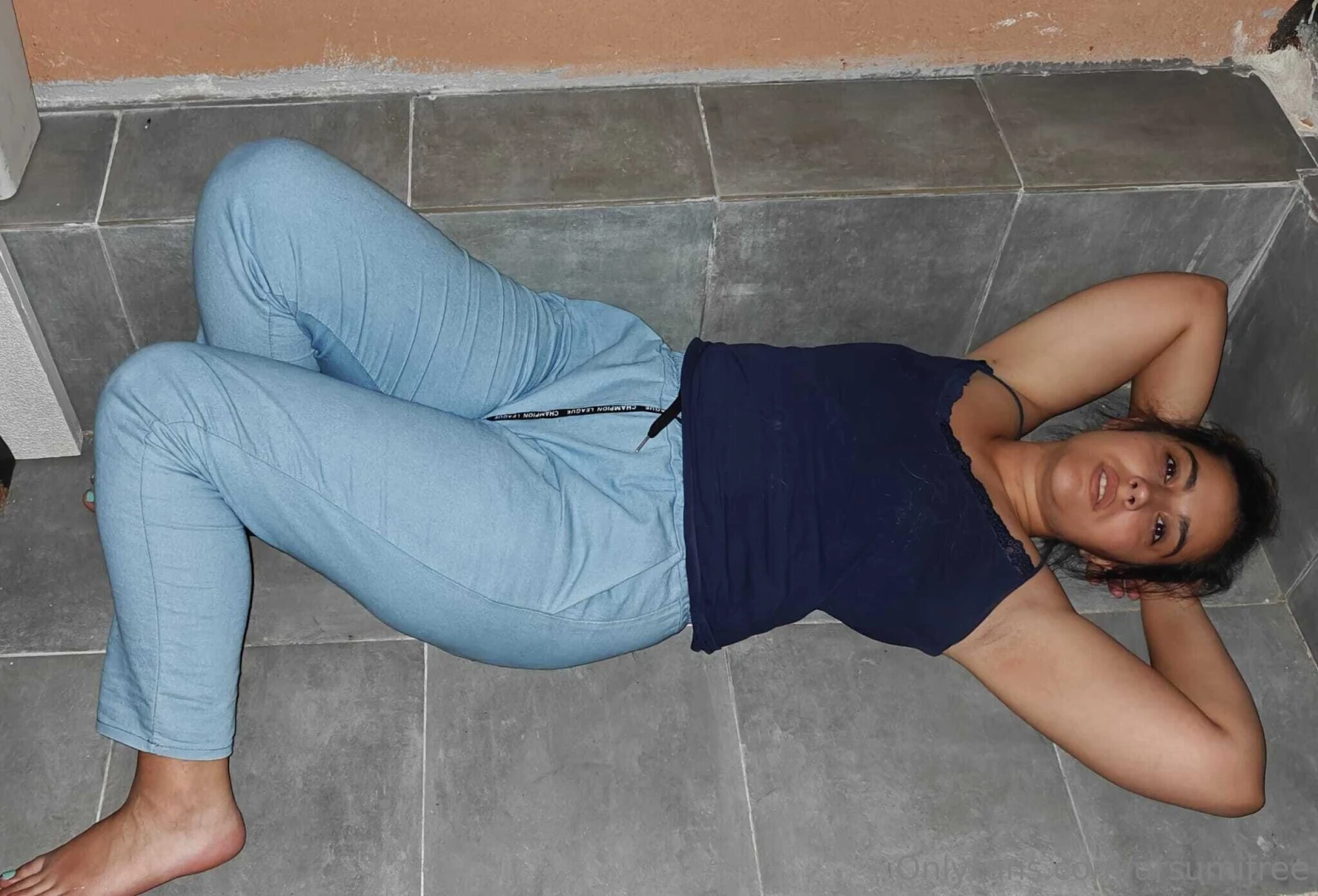 Me parecen feas pero hay que mantener la constancia jajajaja a ver si part 1 