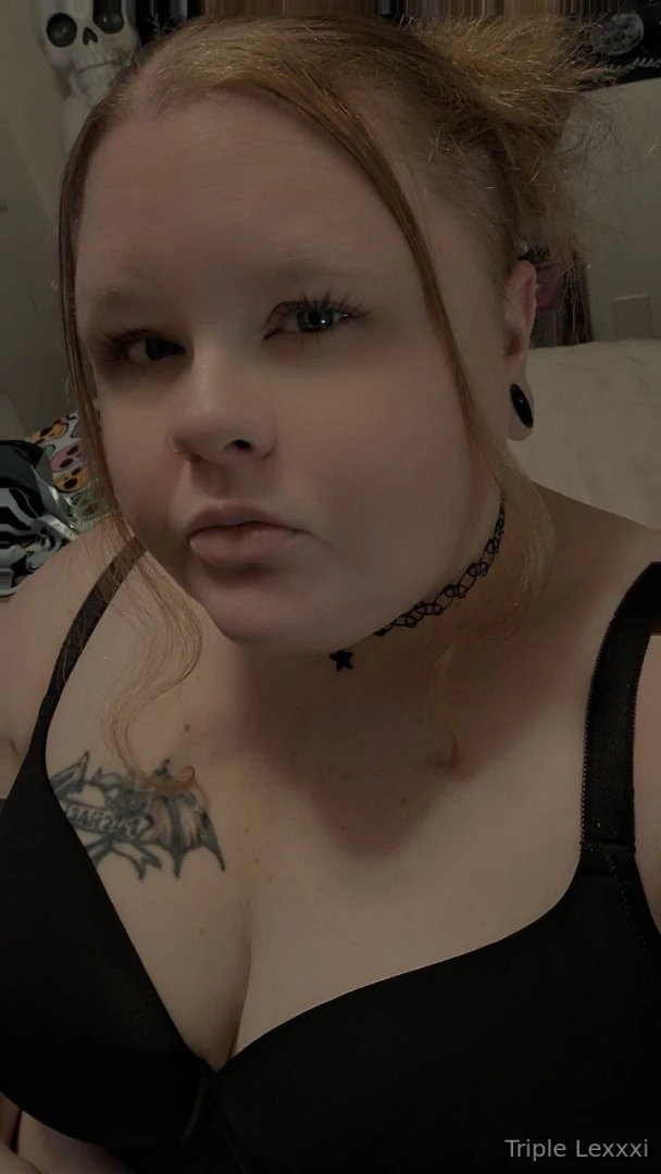 Bbw ssbbw goth alt sexting rates customs bbwdeadgrrrl 