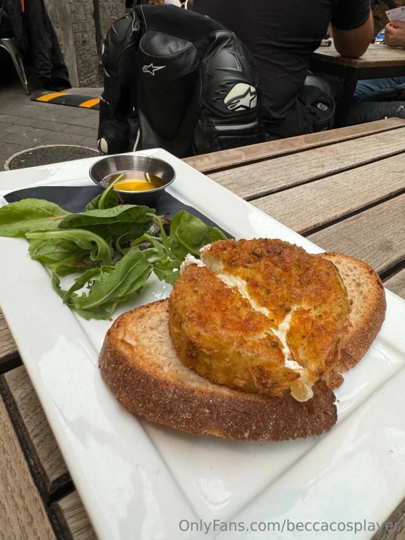 We sit down together and just enjoy a nice dinner or id say something 