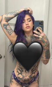 I post things like this on my premium page minus the black heart of