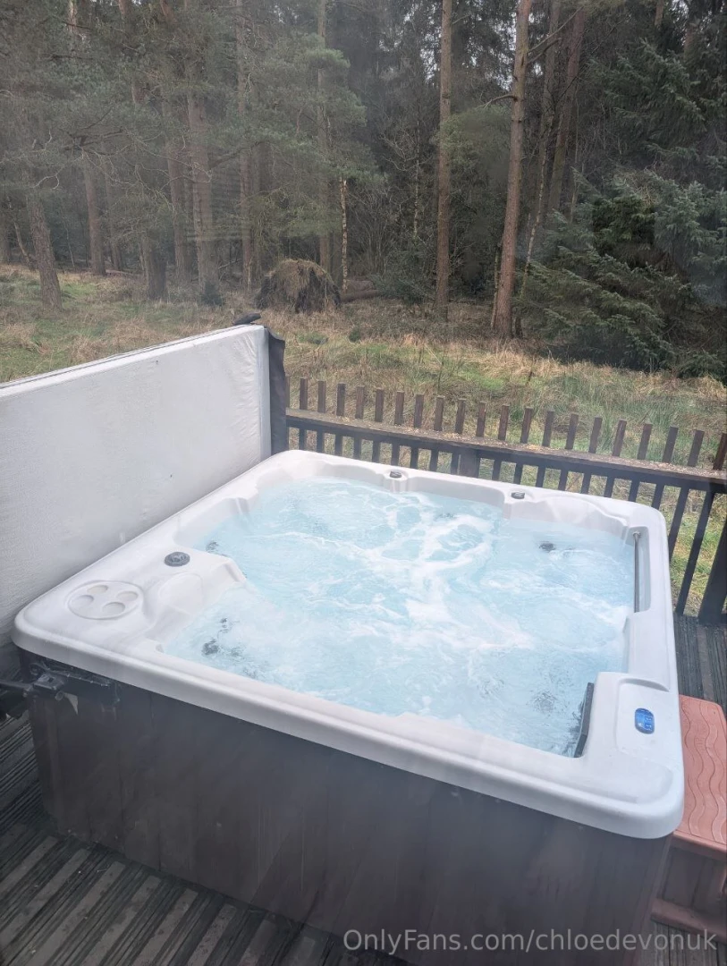 If anyone needs me i will be naked in here all day 