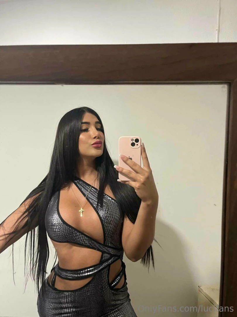 Lovin my slutty black dress do you like it too 