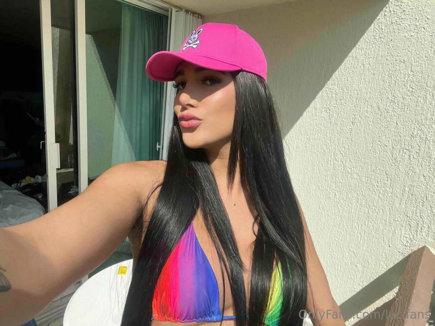 My hair looks so great rn but it would be better if you use it to pull 