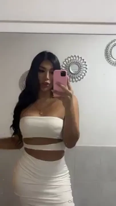 Is this dress okay for our valentines date 