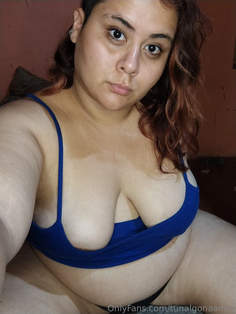 No makeup no editing let me introduce myself i m florencia a hot woman 