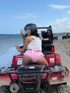 Wanna play follow the butt i mean follow the leader it s always so part 10