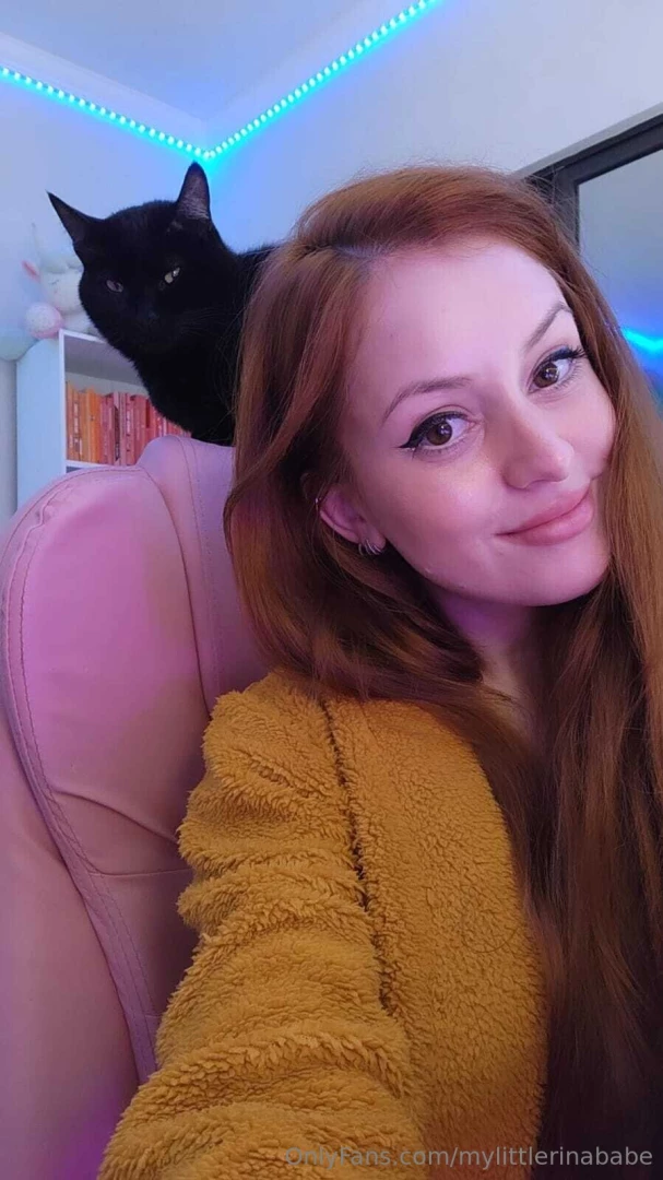 It s halloween live day are you ready tonight at 8 00 pm pst 10 00 pm 