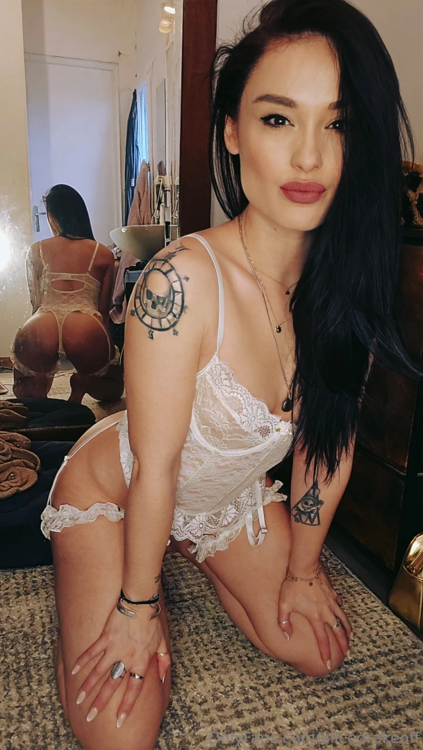 D un regard je te d shabille 