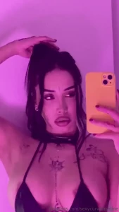 Did you hear the phone i m fucking calling you i think it s the right