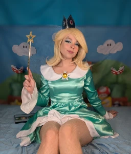 Rosalina has been thinking about luigi a lot lately part 12