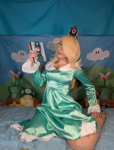 Rosalina has been thinking about luigi a lot lately part 33