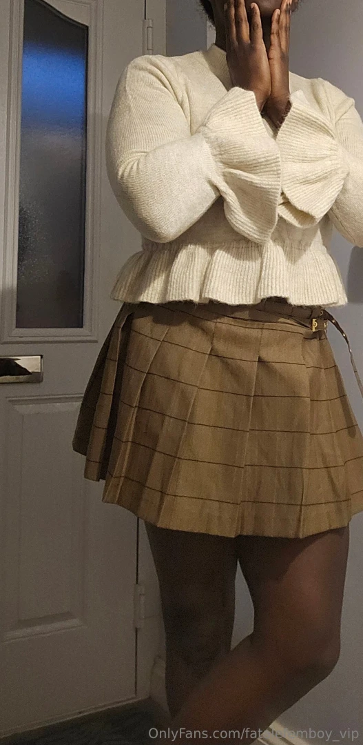Why did the delivery guy have to show up when i m dressed like this part 12 