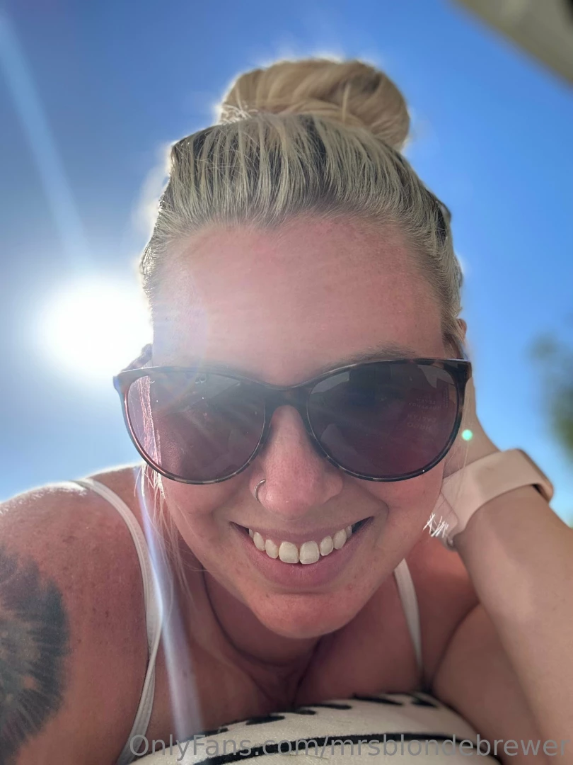 Sunshine makes this girl so happy 