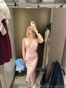 Hey babe i ve got my eye on this gorgeous dress and i can t stop