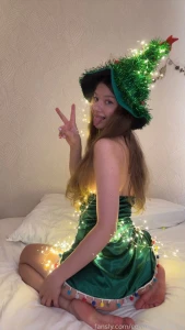 And here is your favorite christmas tree teen pussy petite smalltits