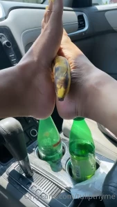 Let me tell you about how i jerked this banana off part 2