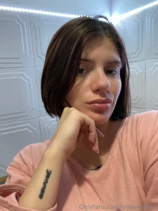 Are you dreaming of stealing a kiss or stealing my entire attention