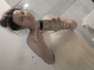 Https youtu be vtelhmsjchq si prffxv6tw9yx-anq just a girl in the