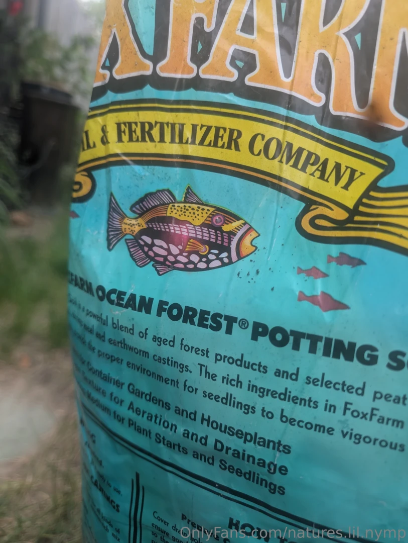 I like dirt https youtu be 5fdjdfxid70 si ei4t_kzgruv1vqhz 