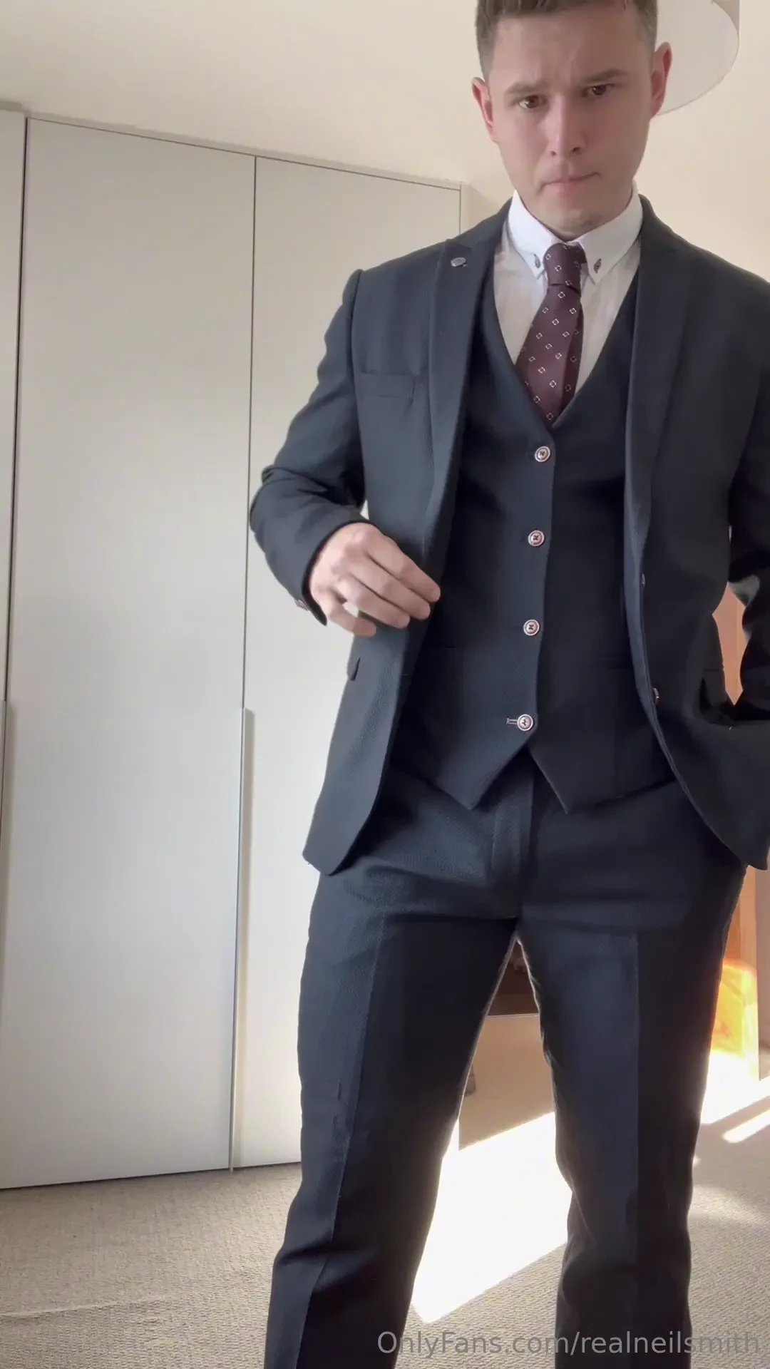 Uh oh another bad boy boss video i hope you ve been working hard 