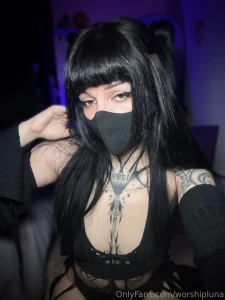 Behind the mask all dressed up in black and wrapped in mystery but you part 1