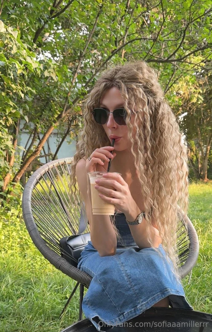 Cold brew with a shot of raffaello syrup is my summer love language 