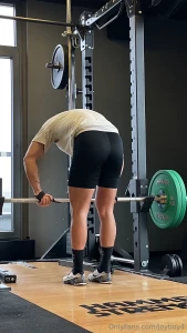 Back at it solid glute builder