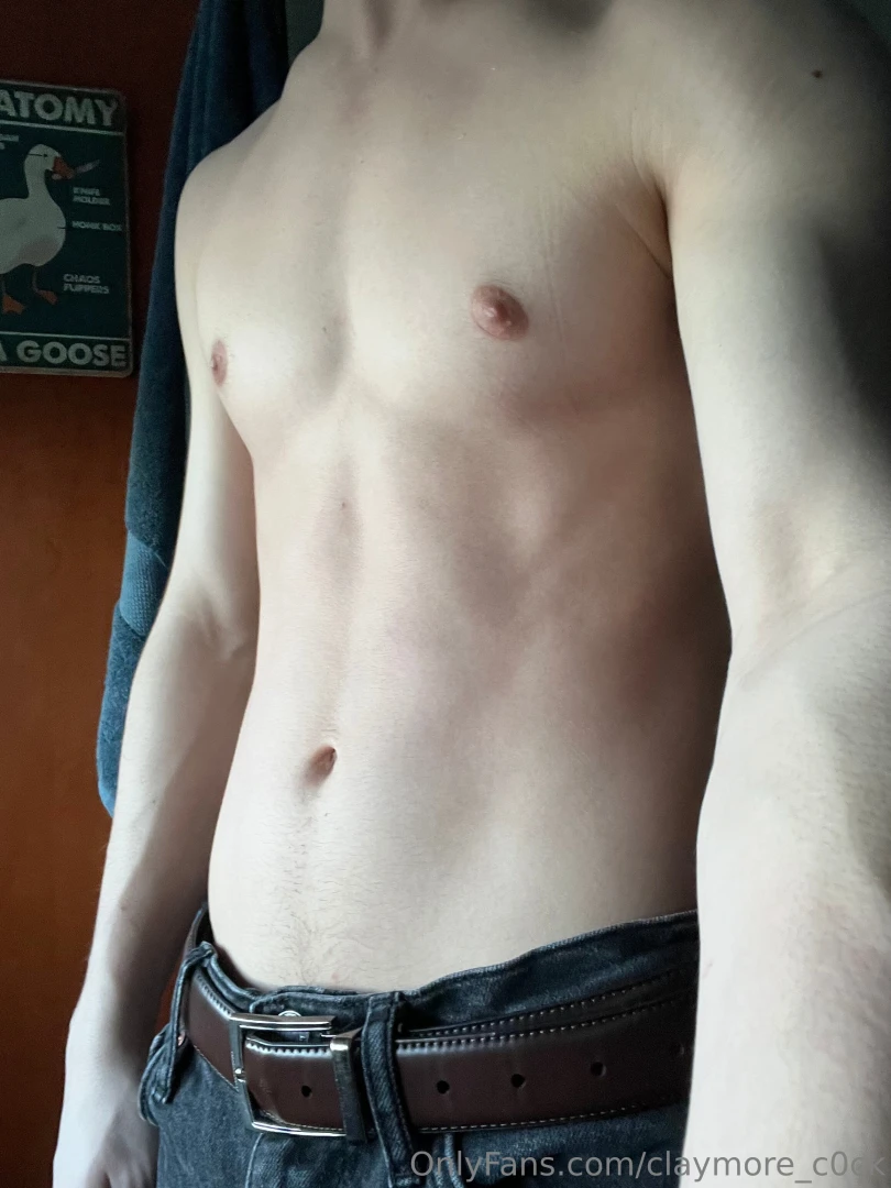 Some pics from my workout this morning need someone to cool me off part 4 